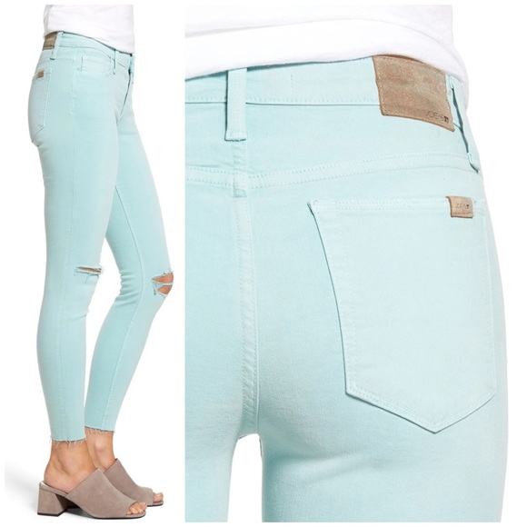 Joe's Jeans Denim - • [Joe’s Jeans] “The Icon” Ankle Jeans •